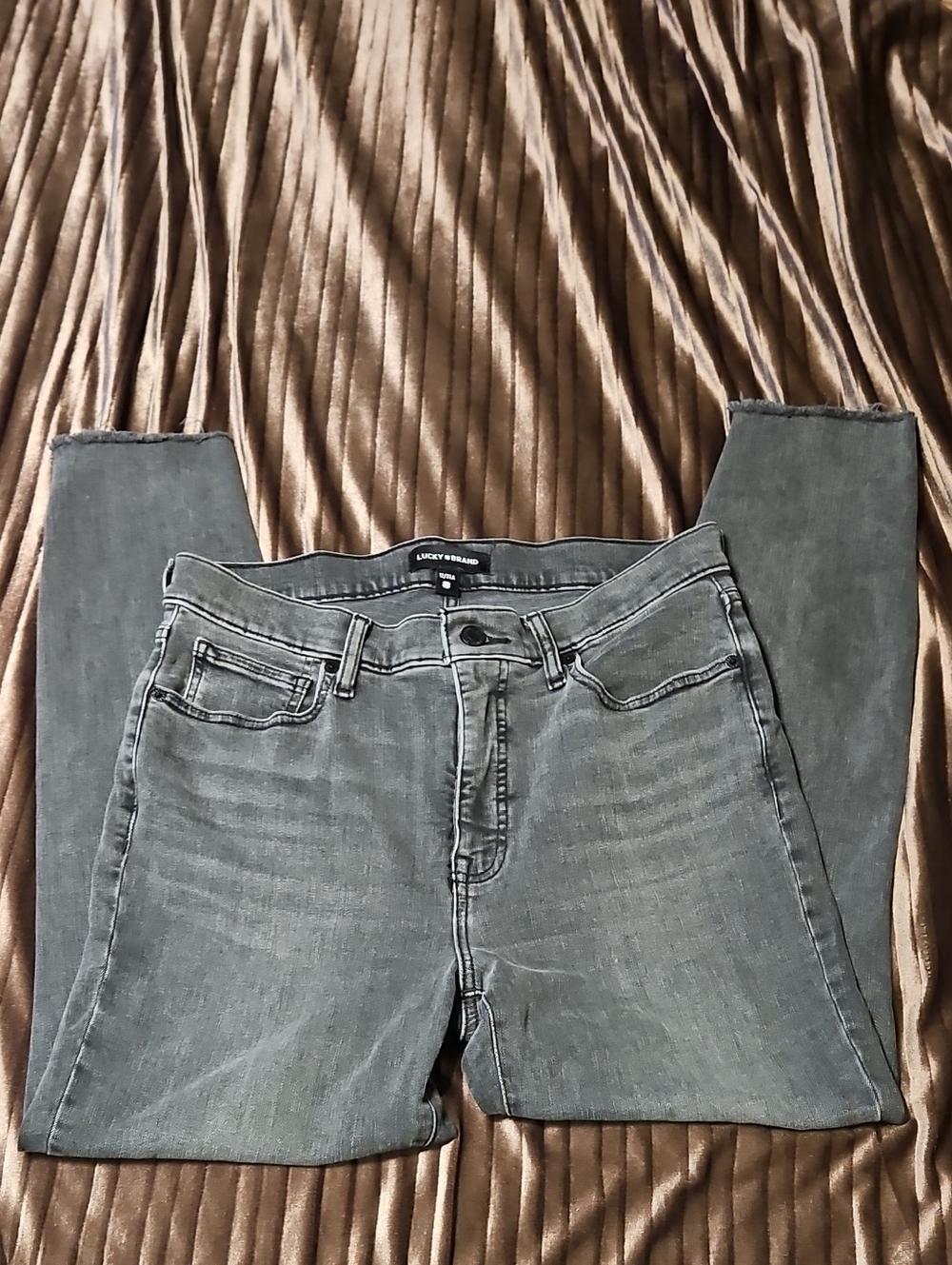 Lucky Brand Gray Washed Skinny Jeans